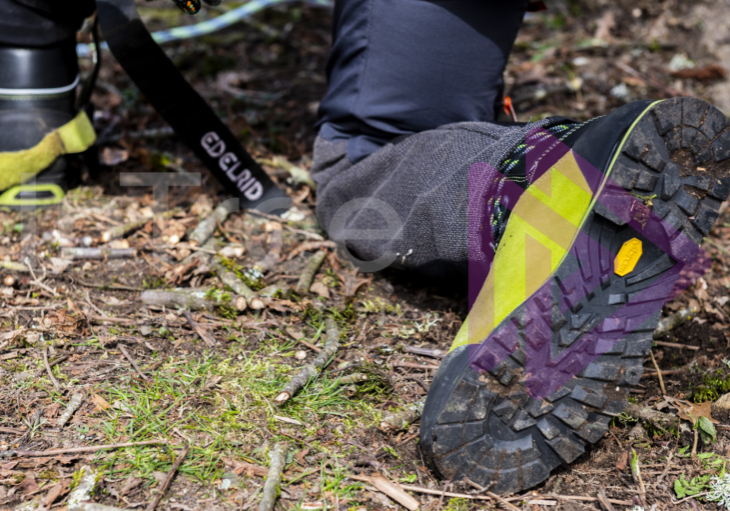 Chainsaw boot sole